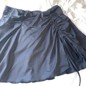 Short black skirt